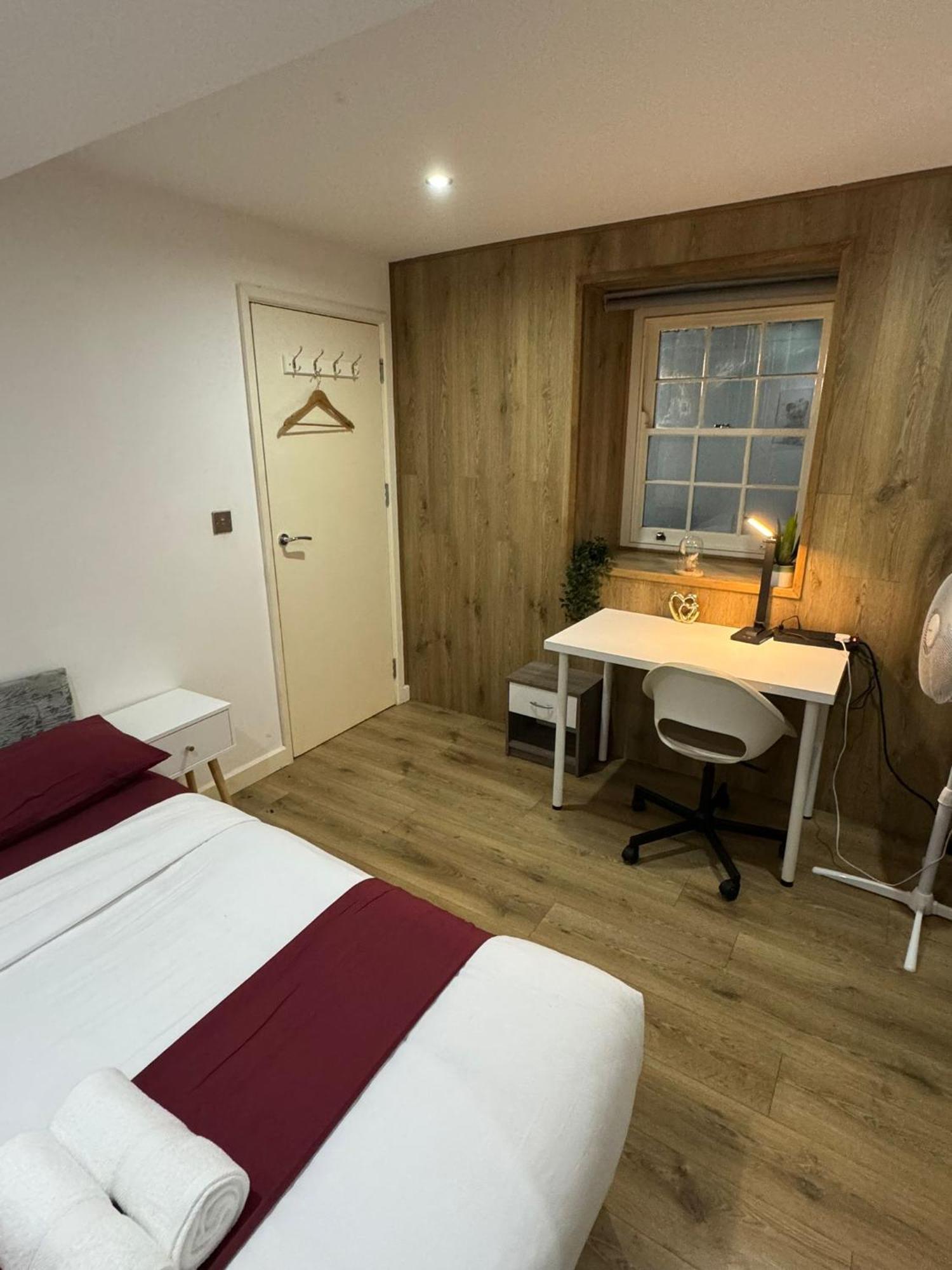 Cozy Two Bedroom Apartment Sleeps 6 Near Camden Market Hw10 Londen Buitenkant foto
